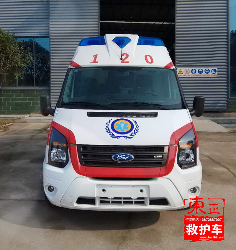 江铃福特新世代长轴救护车V348（超人顶）图片5