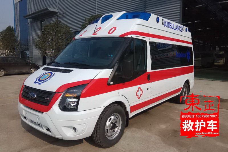 江铃福特新世代长轴救护车V348（超人顶）图片1